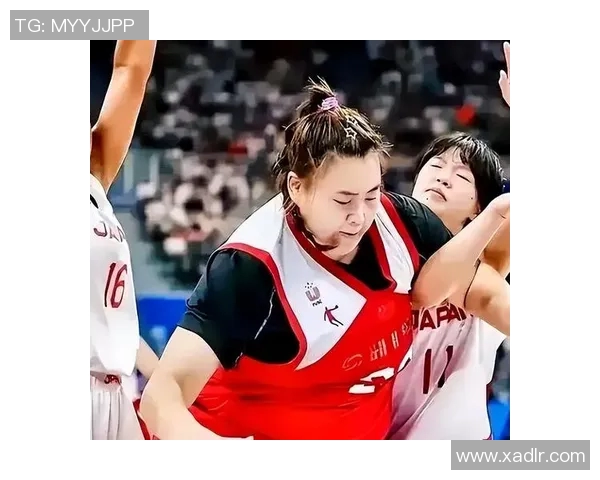 上海女篮与江苏女篮激战正酣谁能在这场巅峰对决中笑到最后